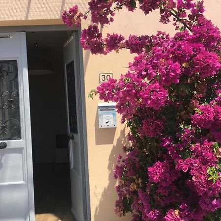 Appartement Central Des Terres Chaudes Proche Bord De Mer Menton Kültér fotó
